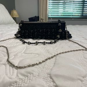 A bag that serves for party, casual in good condition.